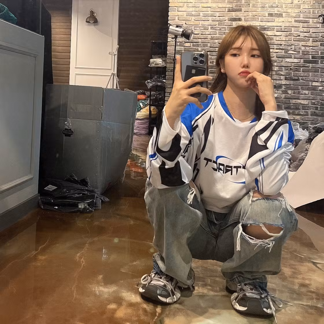 Balenciaga Triple S 'Distressed Grey' 734734W3XL51219 Balenciaga Triple S 'Distressed Grey' 734734W3XL51219